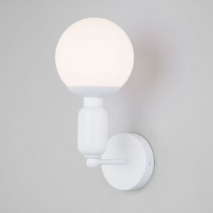 Настенный светильник со стеклянным плафоном 50251/1 белый