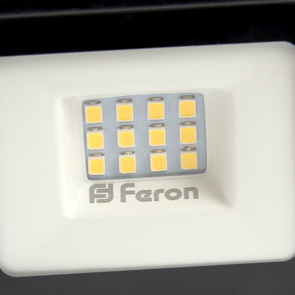 Светодиодный прожектор Feron LL-918 IP65 10W 4000K фото в интернет магазине Супермаркет света