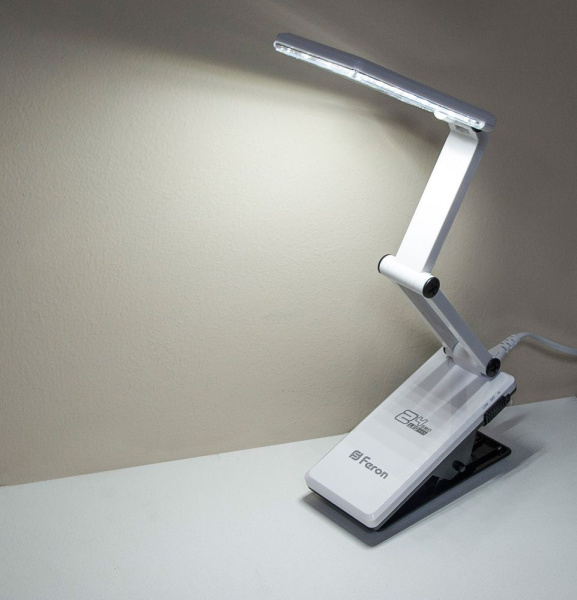 Настольный светодиодный светильник Feron DE1702 1,9W, белый фото в интернет магазине Супермаркет света
