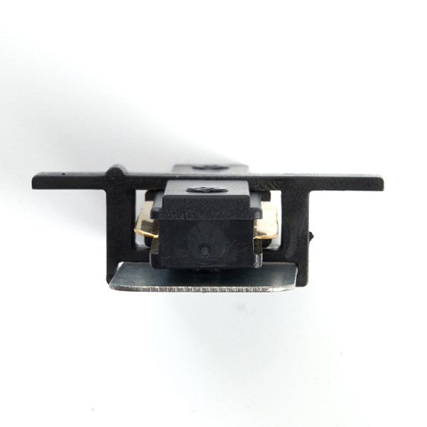 Коннектор прямой однофазный для встраиваемого шинопровода, черный, LD1004 фото в интернет магазине Супермаркет света