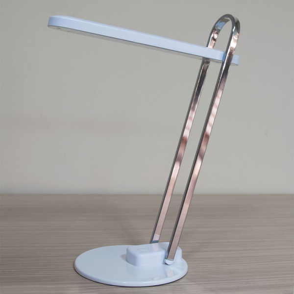 Настольный светодиодный светильник Feron DE1722 8W, белый фото в интернет магазине Супермаркет света
