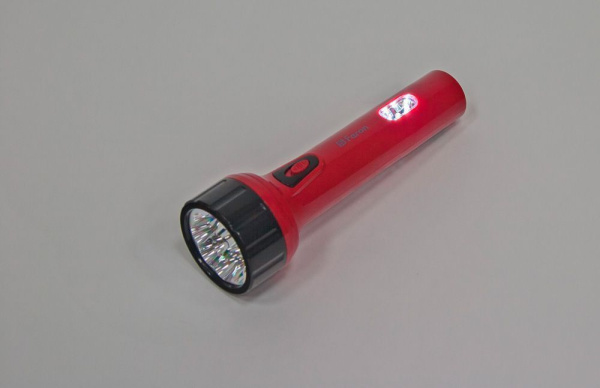 Фонарь аккумуляторный ручной 9+3LED 0,7W со встроенной вилкой для зарядки, красный, TL042 фото в интернет магазине Супермаркет света