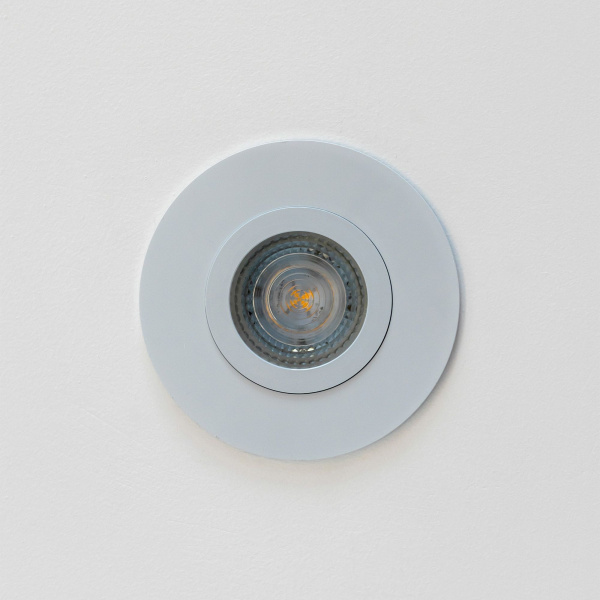 Алюминиевый точечный светильник 2100 MR16 WH белый фото в интернет магазине Супермаркет света