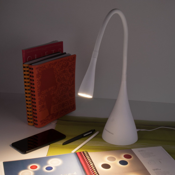 Светодиодный настольный светильник Lola белый матовый (TL80990) фото в интернет магазине Супермаркет света