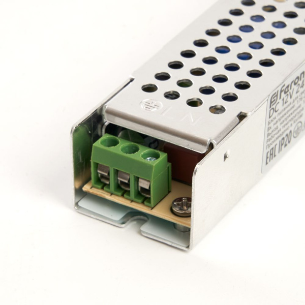 Трансформатор электронный для светодиодной ленты 24W 12V (драйвер), LB009 фото в интернет магазине Супермаркет света
